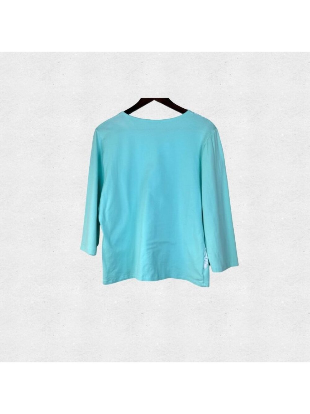Light Blue 3/4 Sleeve Vneck Shirt Large Seashell Print Nautical Coastal Grandma - Picture 2 of 5
